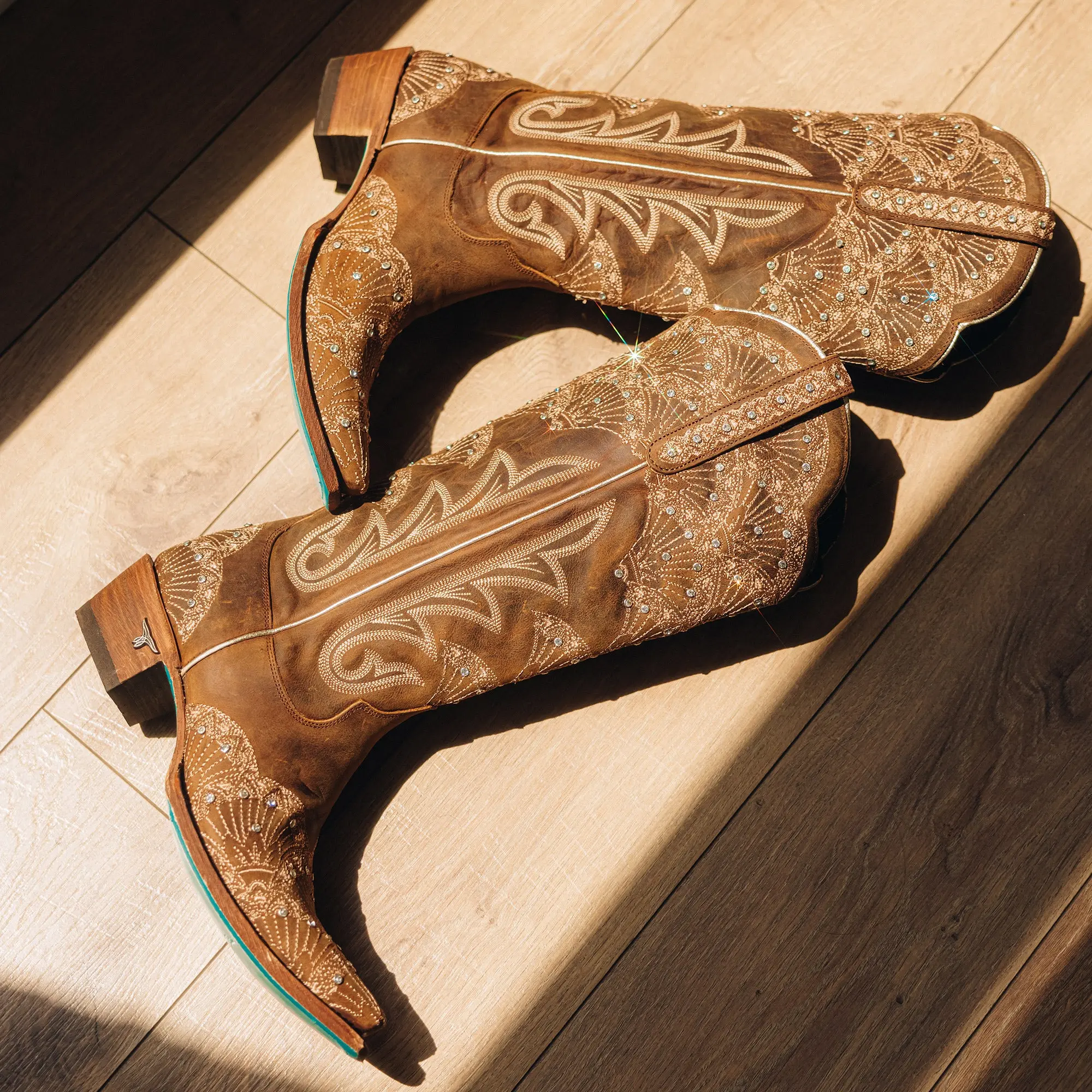 Calypso Boot - Burnt Caramel - Image 10