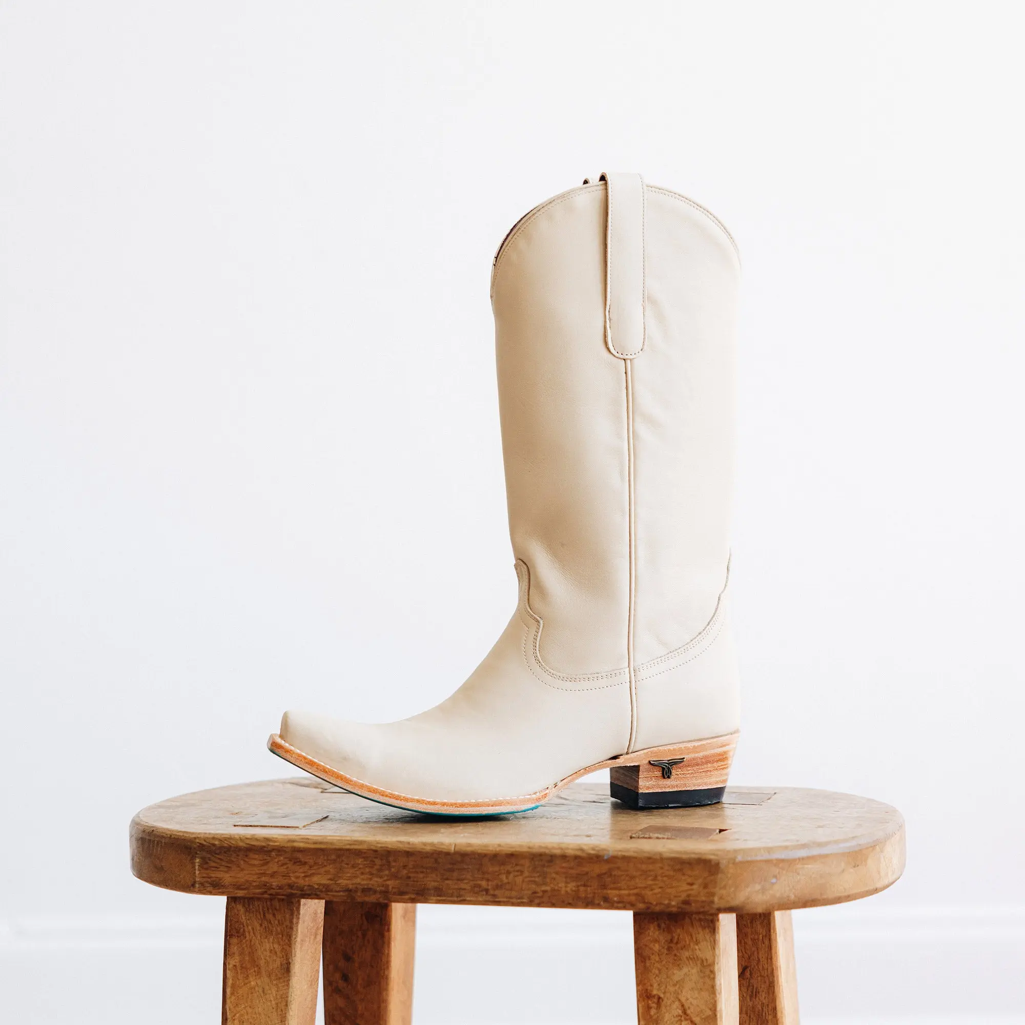 Emma Jane Boot - Pale Ivory - Image 13