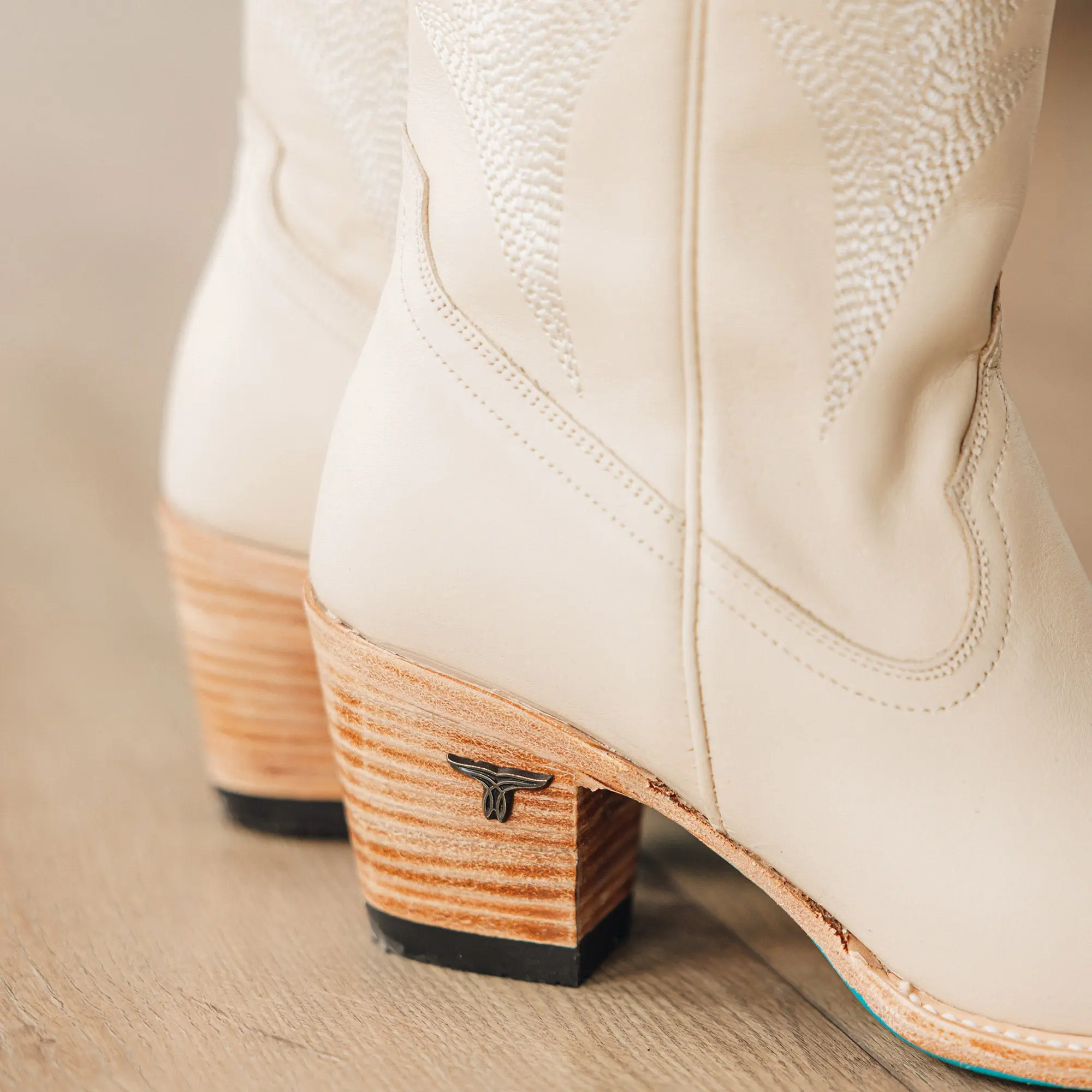 Jentry Knee High Boot - Pale Ivory - Image 16