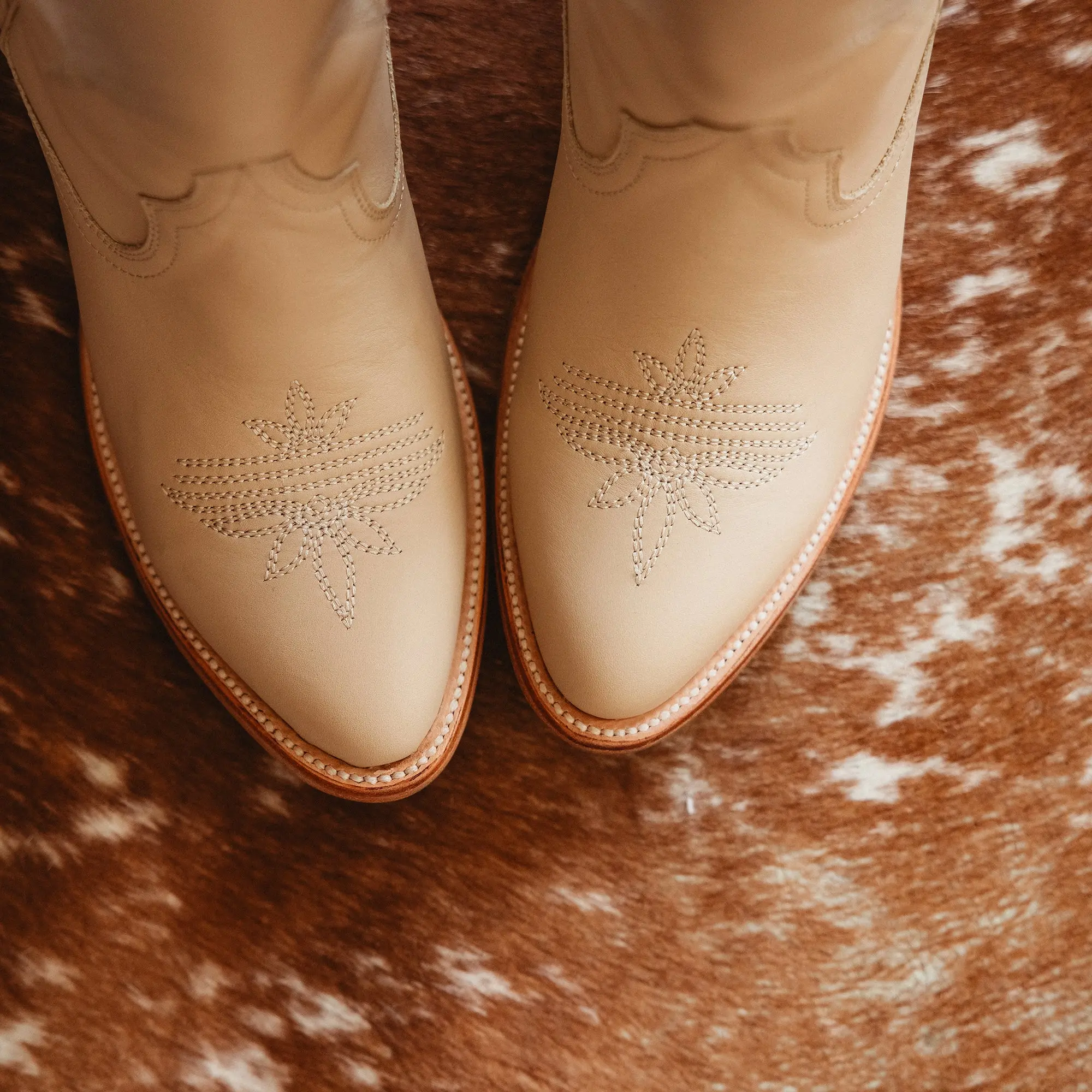 Jentry Knee High Boot - Pale Ivory - Image 17