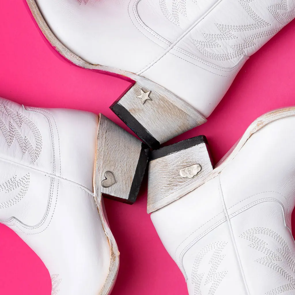 Cloud 9 Megan Moroney Smokeshow - Matte White - Image 3