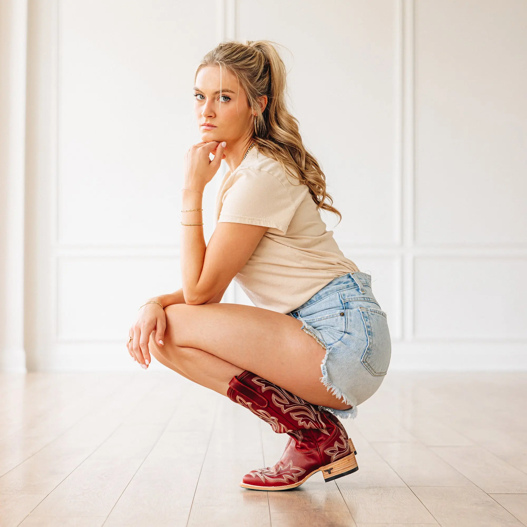 Saratoga Square Boot - Smoldering Ruby - Image 9